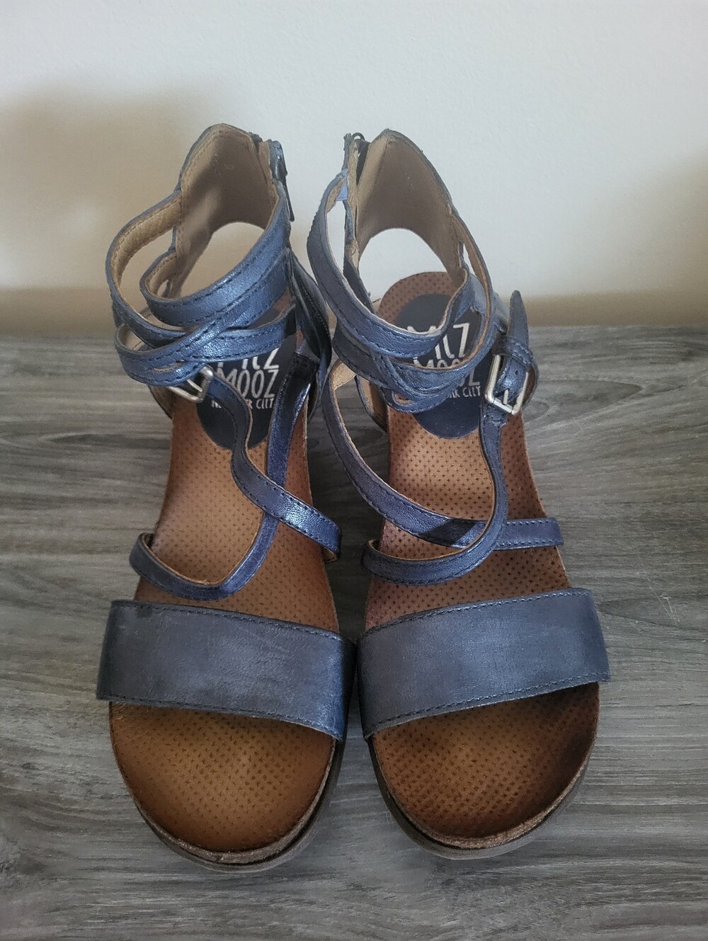Miz Mooz Shay Strappy Wedge Sandals Navy Leather Size 40 - Picture 2 of 10